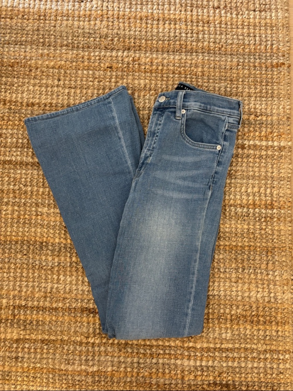 Veronica Beard Beverly Slim Flare Jeans